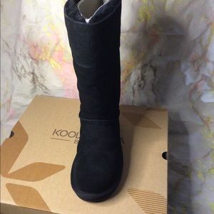 Black Andrah Suede Boot - Women